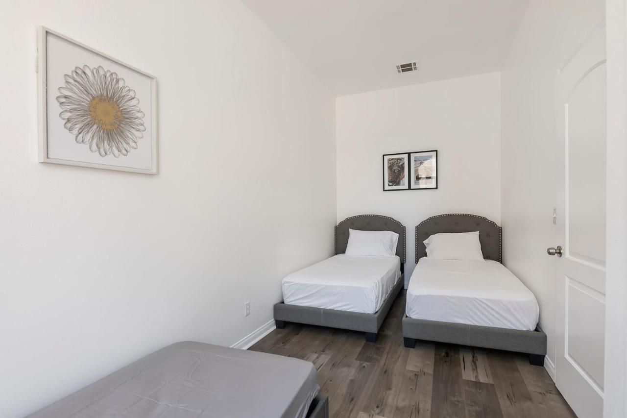 Spacious Private Gated Modern Loft Close To Universal Studio And Hollywood Los Ángeles Exterior foto